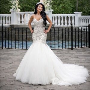 Custom Couture Mermaid Wedding Gown – Crystal Beaded – Size 2 – Preserved